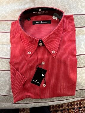 Ted Lapidus Men's Red Pinstripe Linen Shirt Short Sleeve. Size L. New with tag